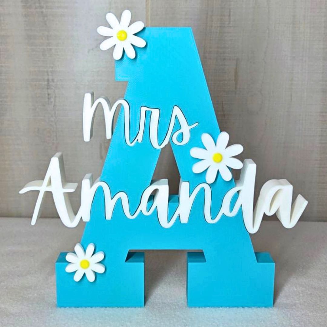 Personalized Teacher Name Plate for Desk with Daisy or Star Accents, 3D Printed Desk Name Sign, Personalized Classroom Decor, Teacher Appreciation Gift